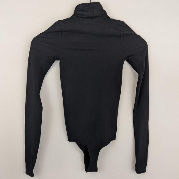 Commando | long sleeve ballet turtleneck bodysuit - Picture 13 of 13